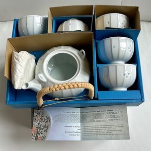 HIZEN Japanese Porcelain Teapot Set